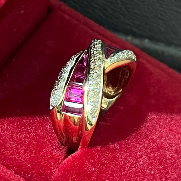 18k YG Ruby ring with dia - Picture 6 of 10
